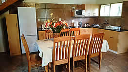 Open plan dining room and kitchen